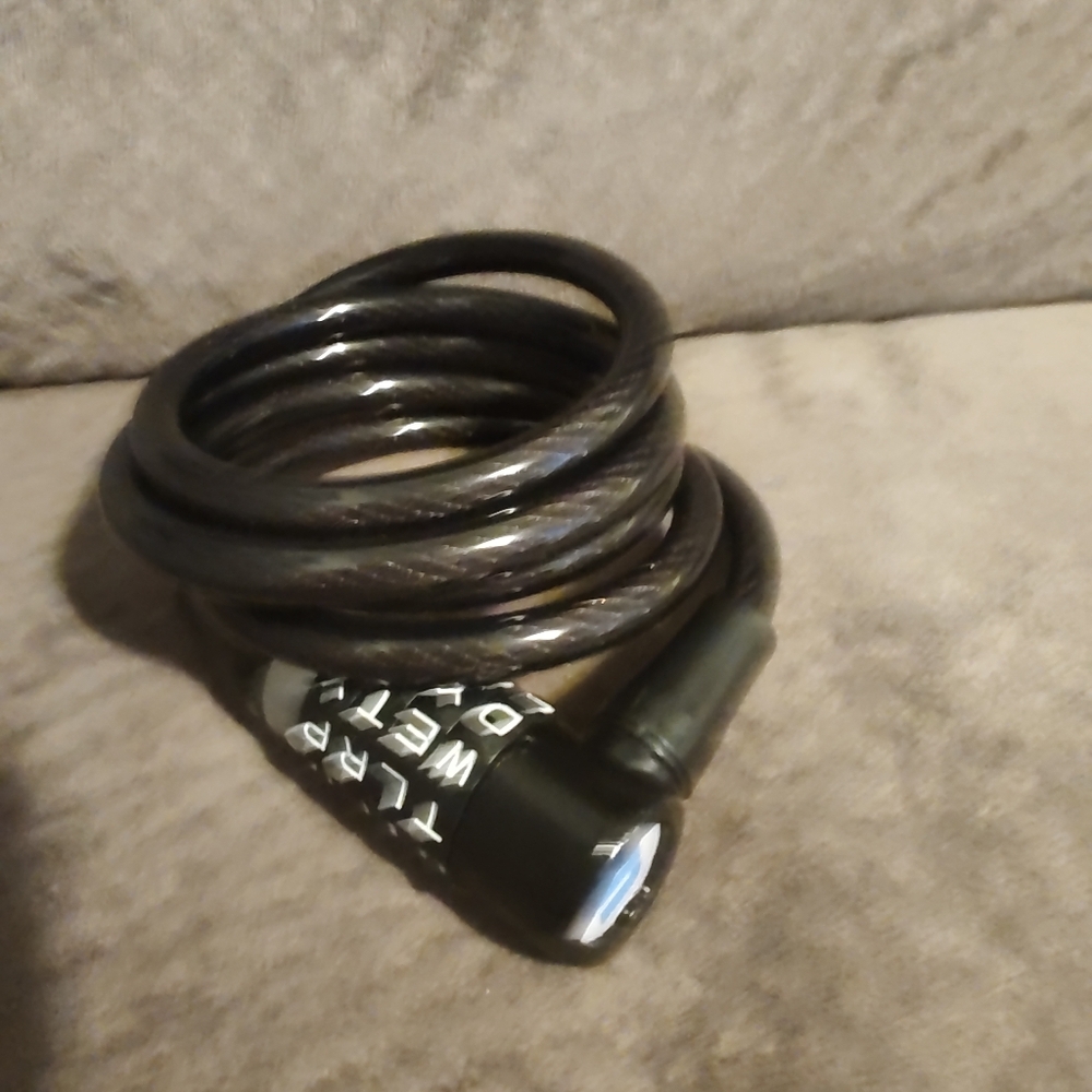 Wordlock Combination Bike Cable Lock – 4 Foot, Black 8mm